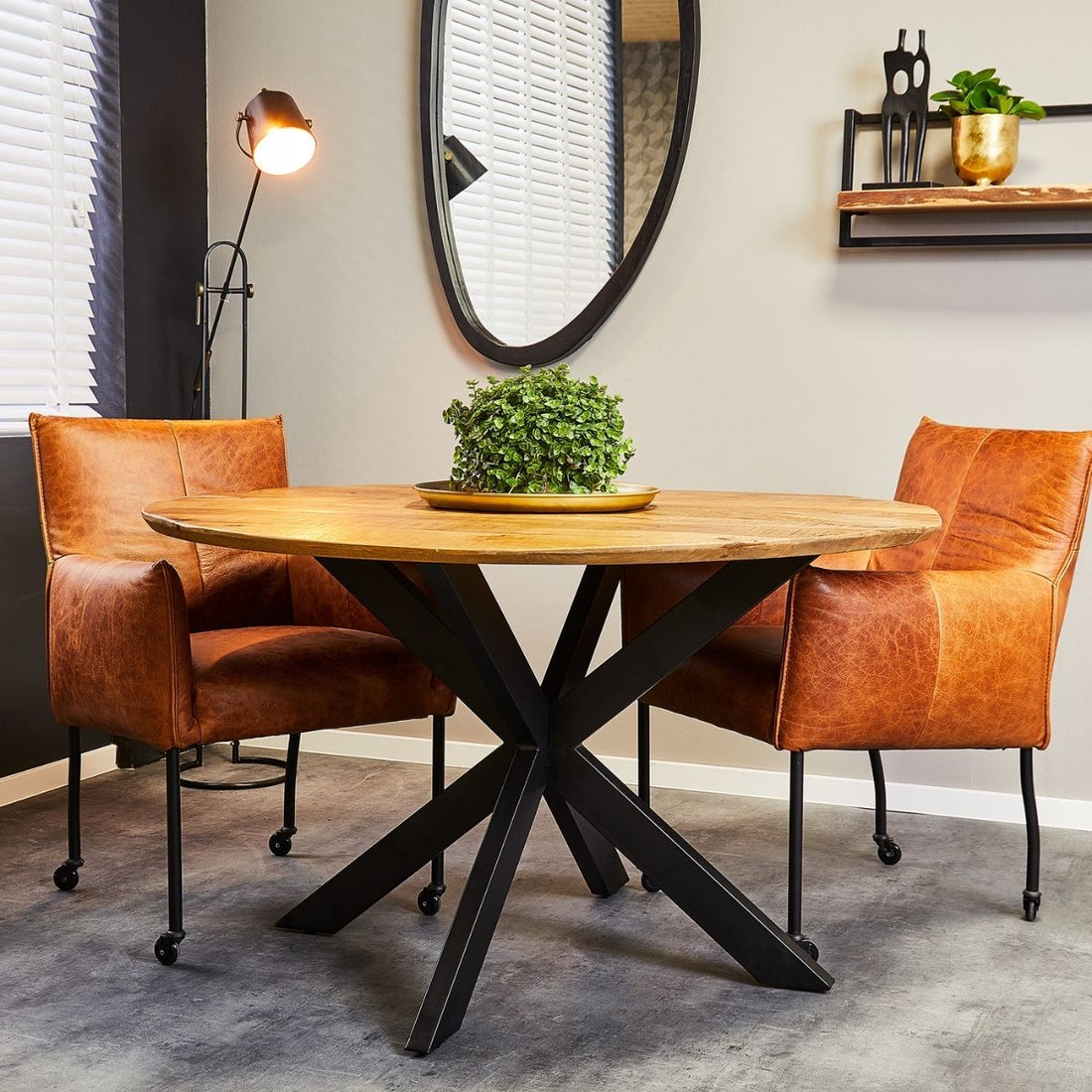 Eetkamertafel Arlington | Rond | 130 cm - Industrieelinhuis.nl