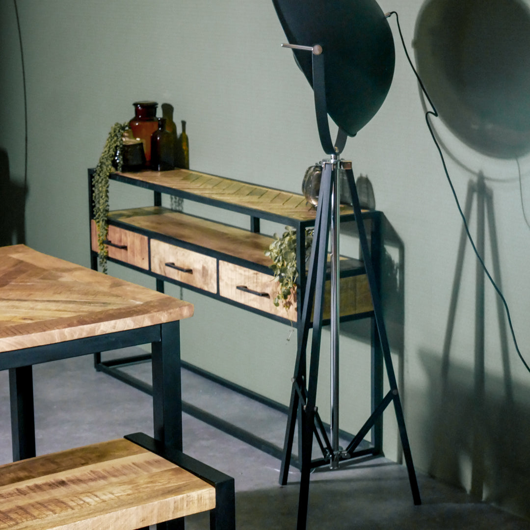 Sidetable Dressoir Jax Visgraat Industrieel Design | Mangohout en Staal | 140x30x78cm - Industrieelinhuis.nl